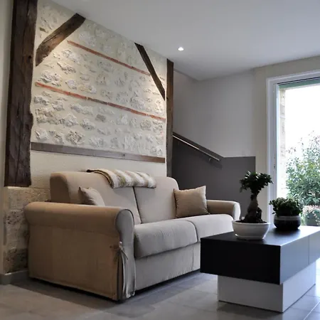 Le Coteau De Bazeille Sauna&detente Sas