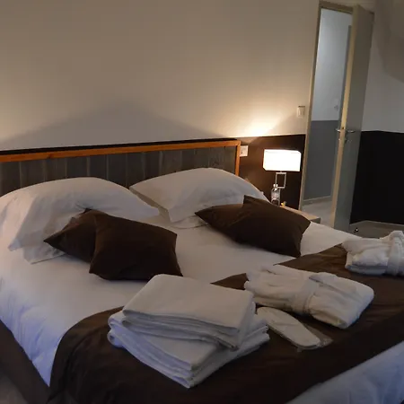 Le Coteau De Bazeille Sauna&detente Sas Penzion Sainte-Bazeille
