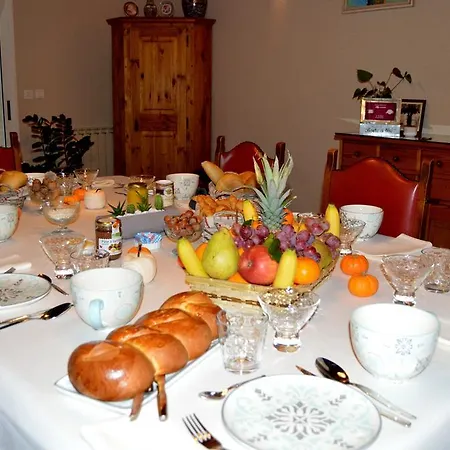 Le Coteau De Bazeille Sauna&detente Sas Guest house