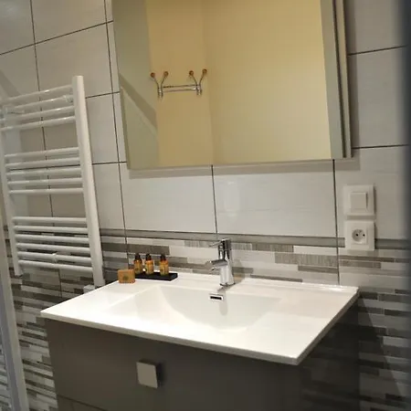 Penzion Le Coteau De Bazeille Sauna&detente Sas
