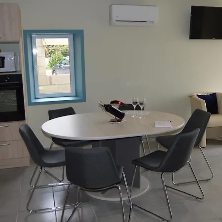 Le Coteau De Bazeille Sauna&detente Sas 5*