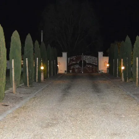 Penzion Le Coteau De Bazeille Sauna&detente Sas 5*