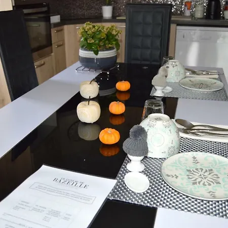 Guest house Le Coteau De Bazeille Sauna&detente Sas