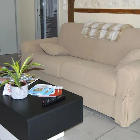 Guest house Le Coteau De Bazeille Sauna&detente Sas Sainte-Bazeille