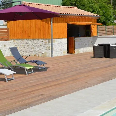 Le Coteau De Bazeille Sauna&detente Sas