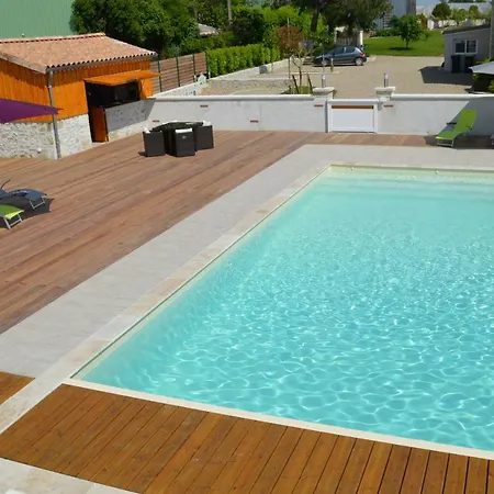 Le Coteau De Bazeille Sauna&detente Sas Penzion Sainte-Bazeille