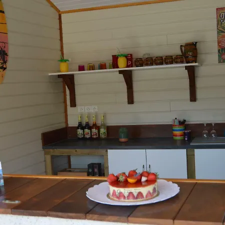 Le Coteau De Bazeille Sauna&detente Sas Guest house 5*