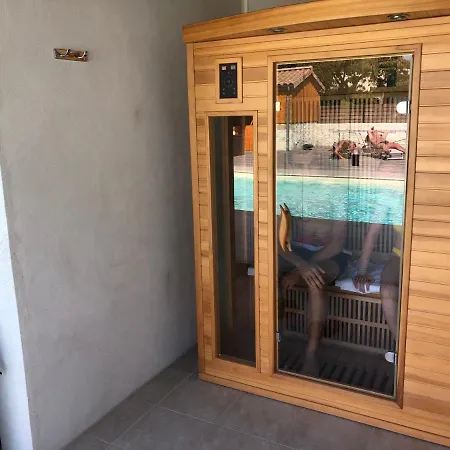 Le Coteau De Bazeille Sauna&detente Sas Gasthuis 5*